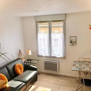  Appartement élégant à 2 Pas De Grenoble Proche Tram